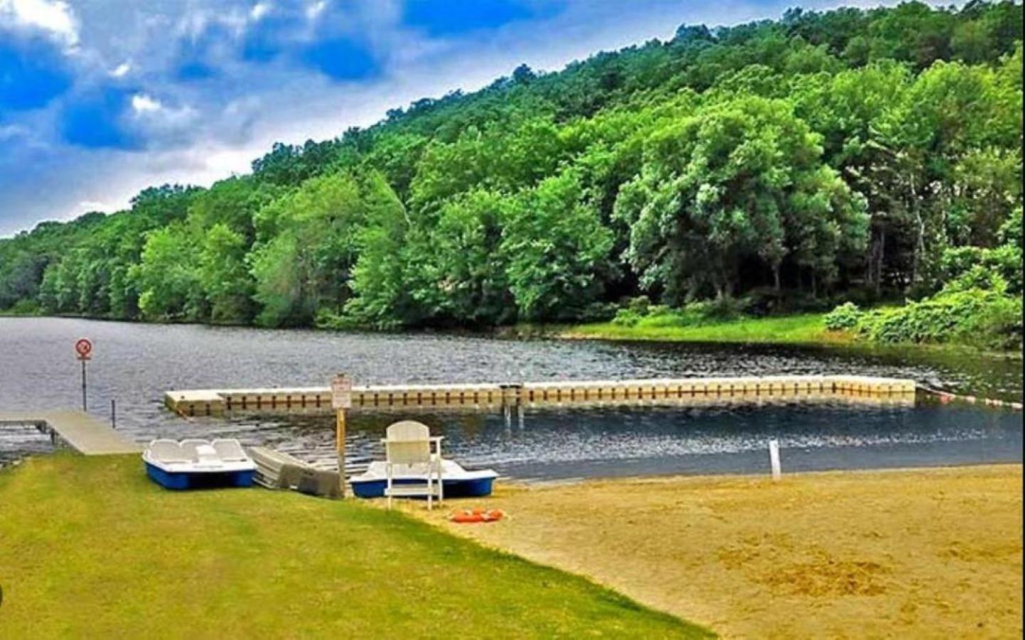 Вілла Charming, Restful Getaway Бушкілл Екстер'єр фото
